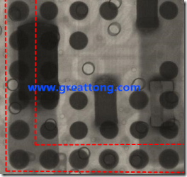 BGA錫球尺寸小于0.4mm，采用降低BGA內(nèi)圍襲球的錫膏量所得到X-Ray，稍微留意一下可以發(fā)現(xiàn)最外圈的錫量(圓的直徑)比其他內(nèi)圍的錫球上的錫量來得多一點點。也就是外圈的黑色圓形直徑比內(nèi)圈的圓形來得大一點點。